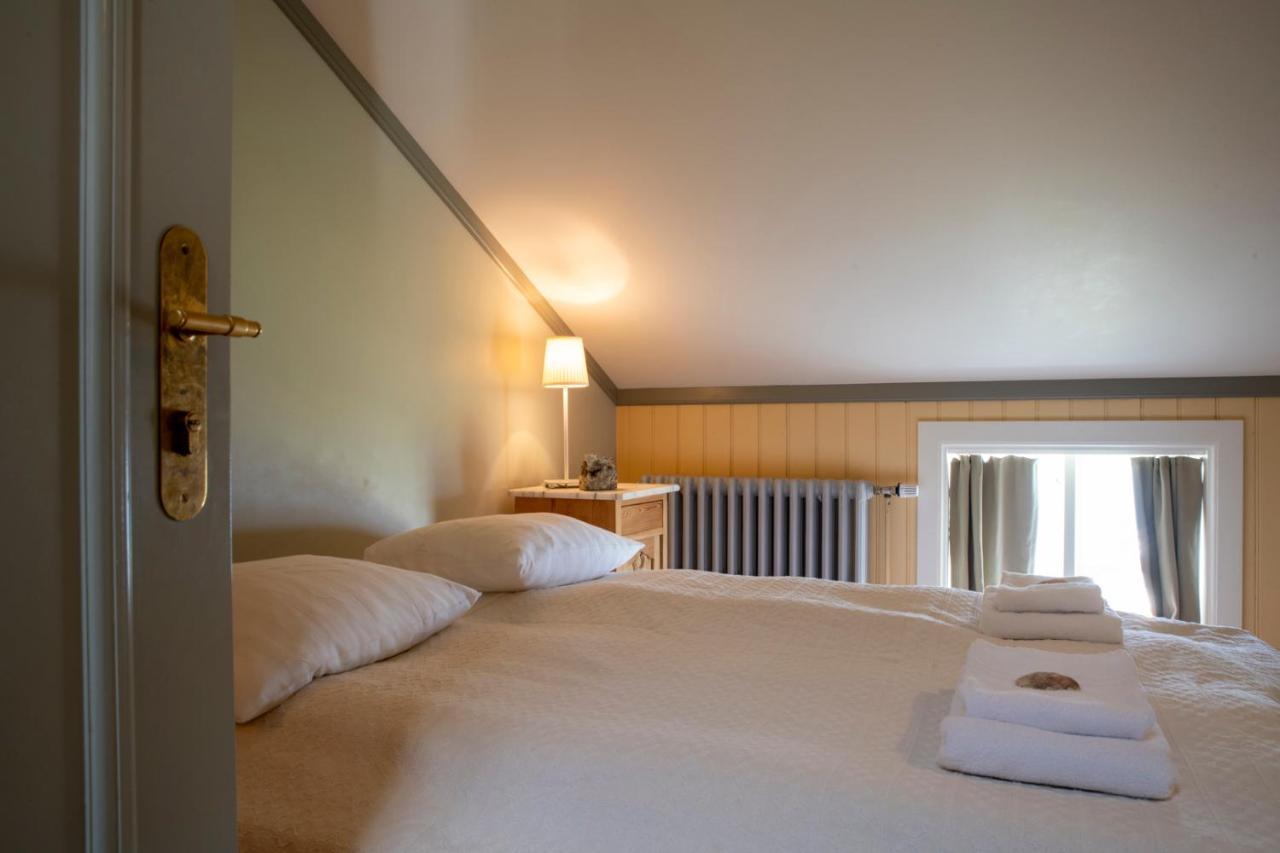 Hotel Flatey Flatey  Buitenkant foto