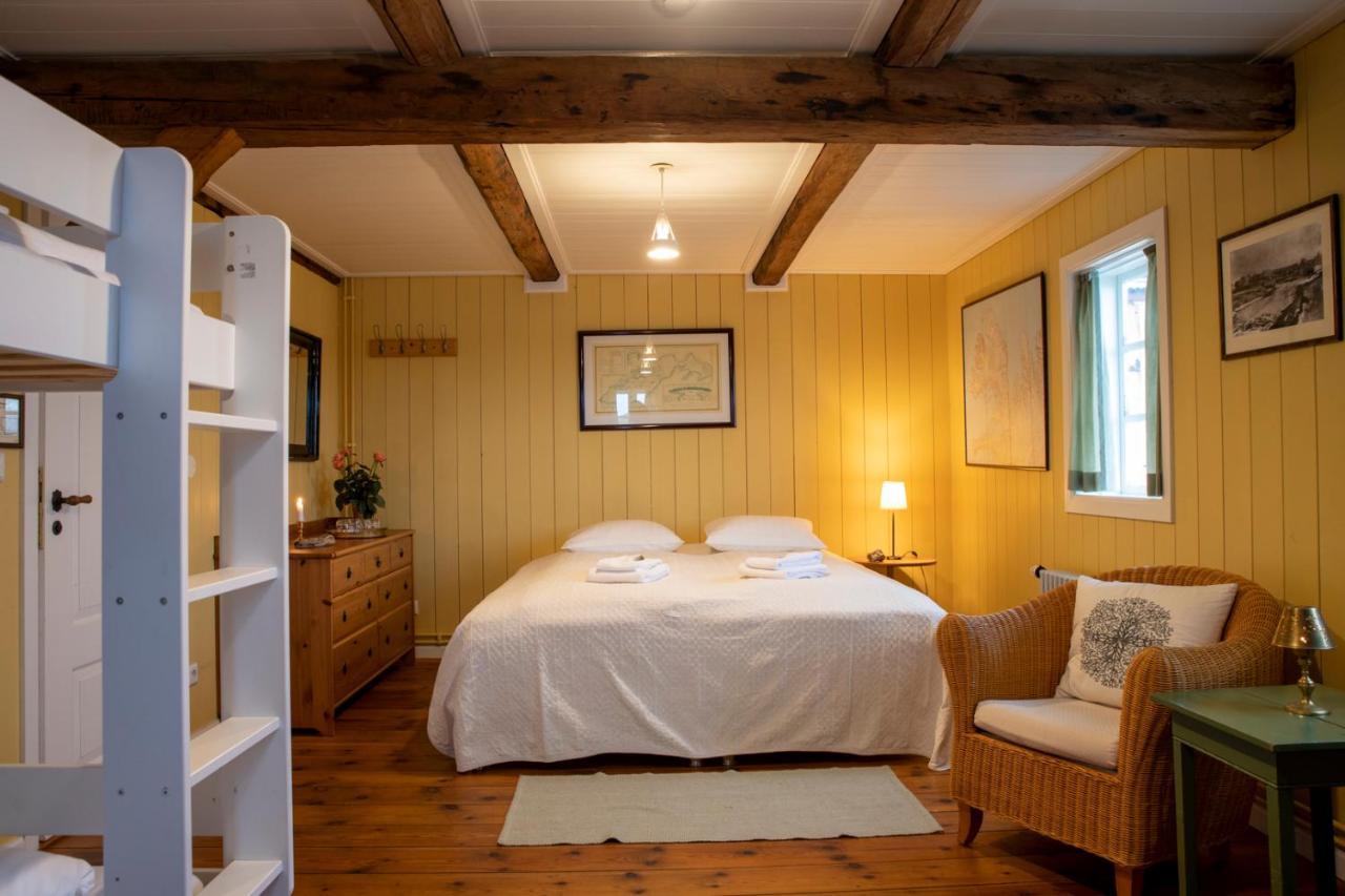 Hotel Flatey Flatey  Buitenkant foto