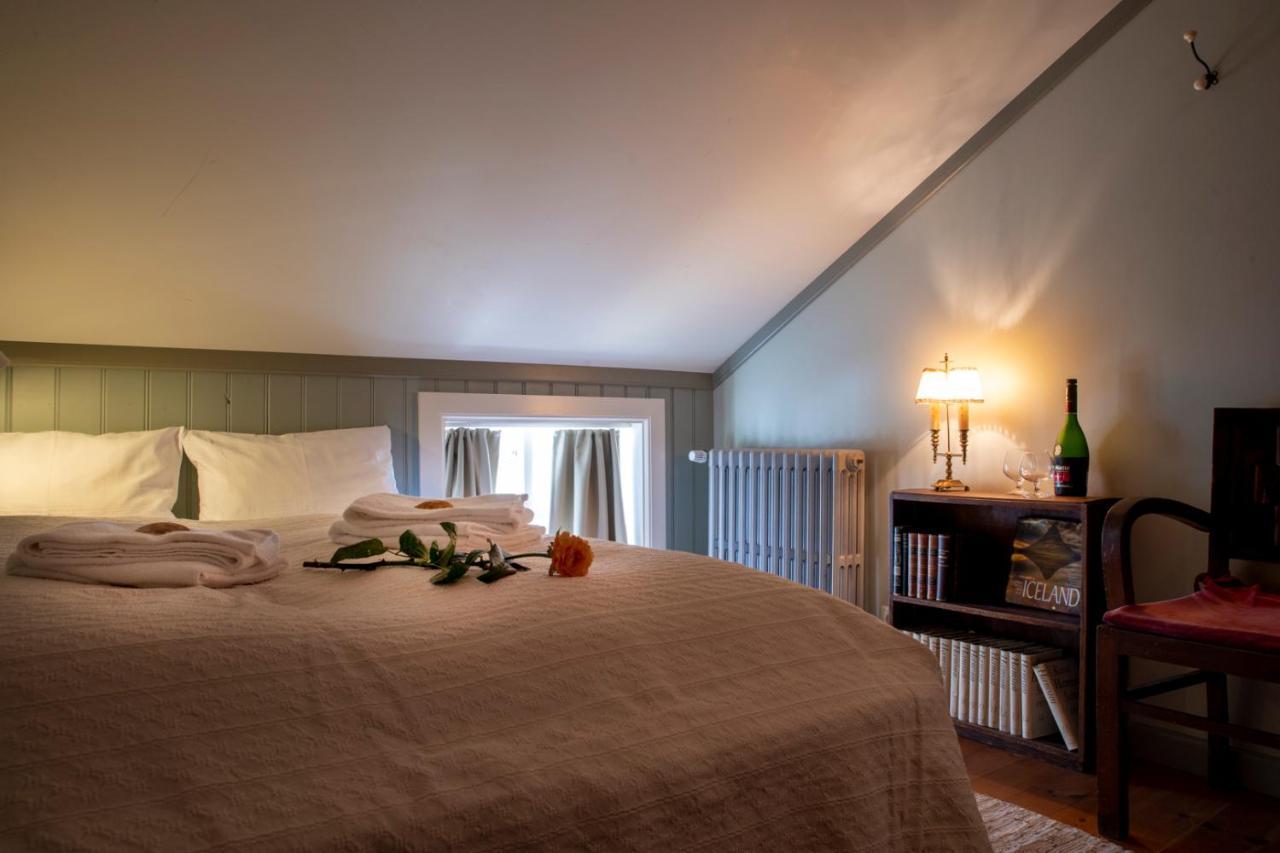 Hotel Flatey Flatey  Buitenkant foto