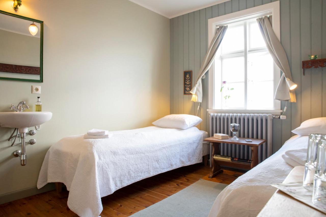 Hotel Flatey Flatey  Buitenkant foto