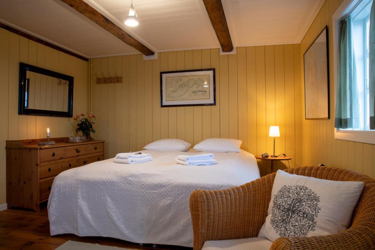 Hotel Flatey Flatey  Buitenkant foto