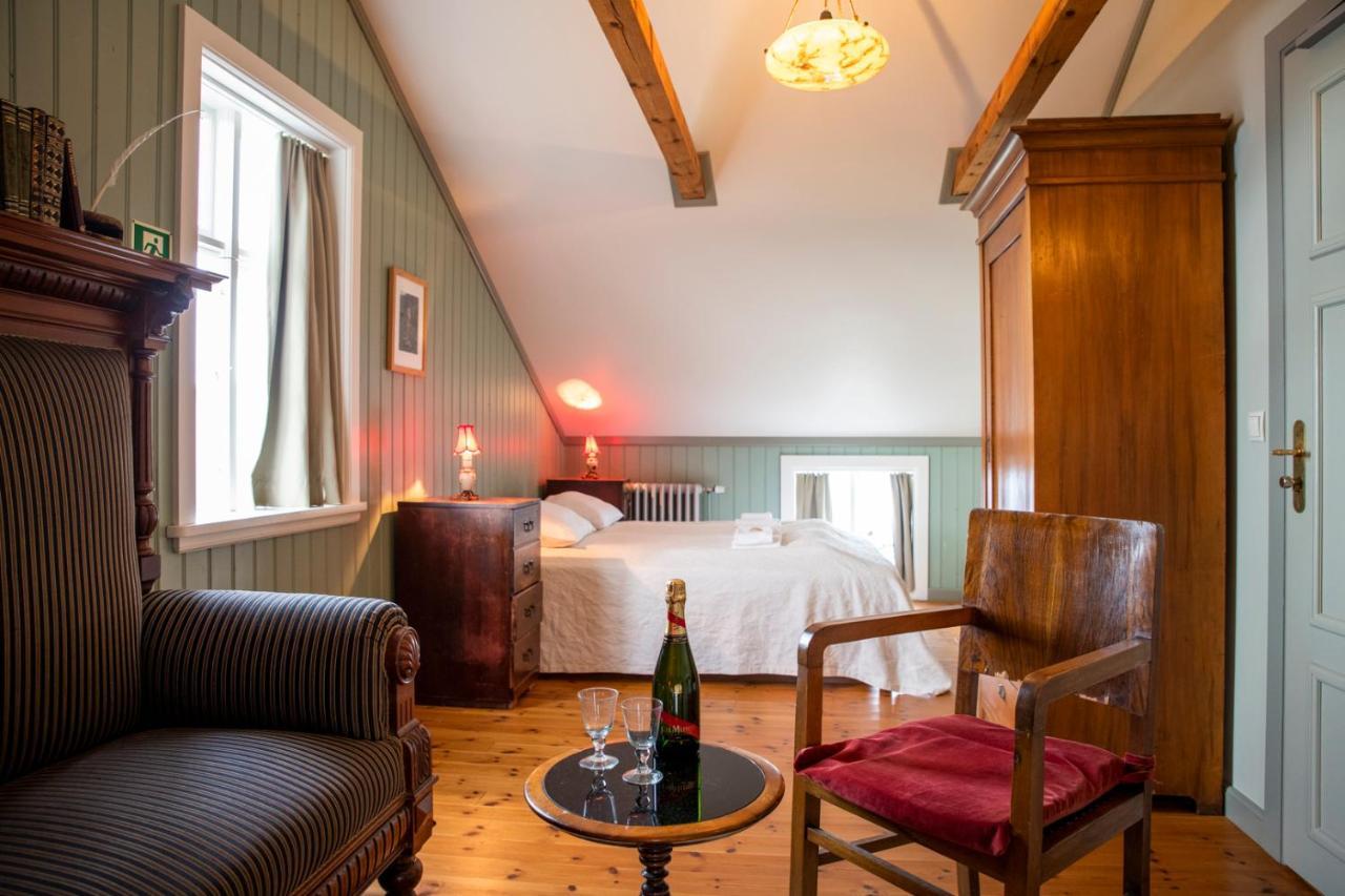 Hotel Flatey Flatey  Buitenkant foto