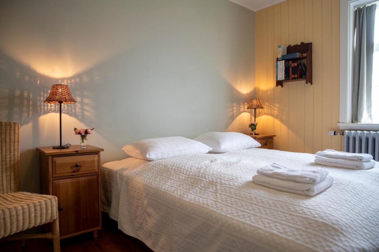 Hotel Flatey Flatey  Buitenkant foto